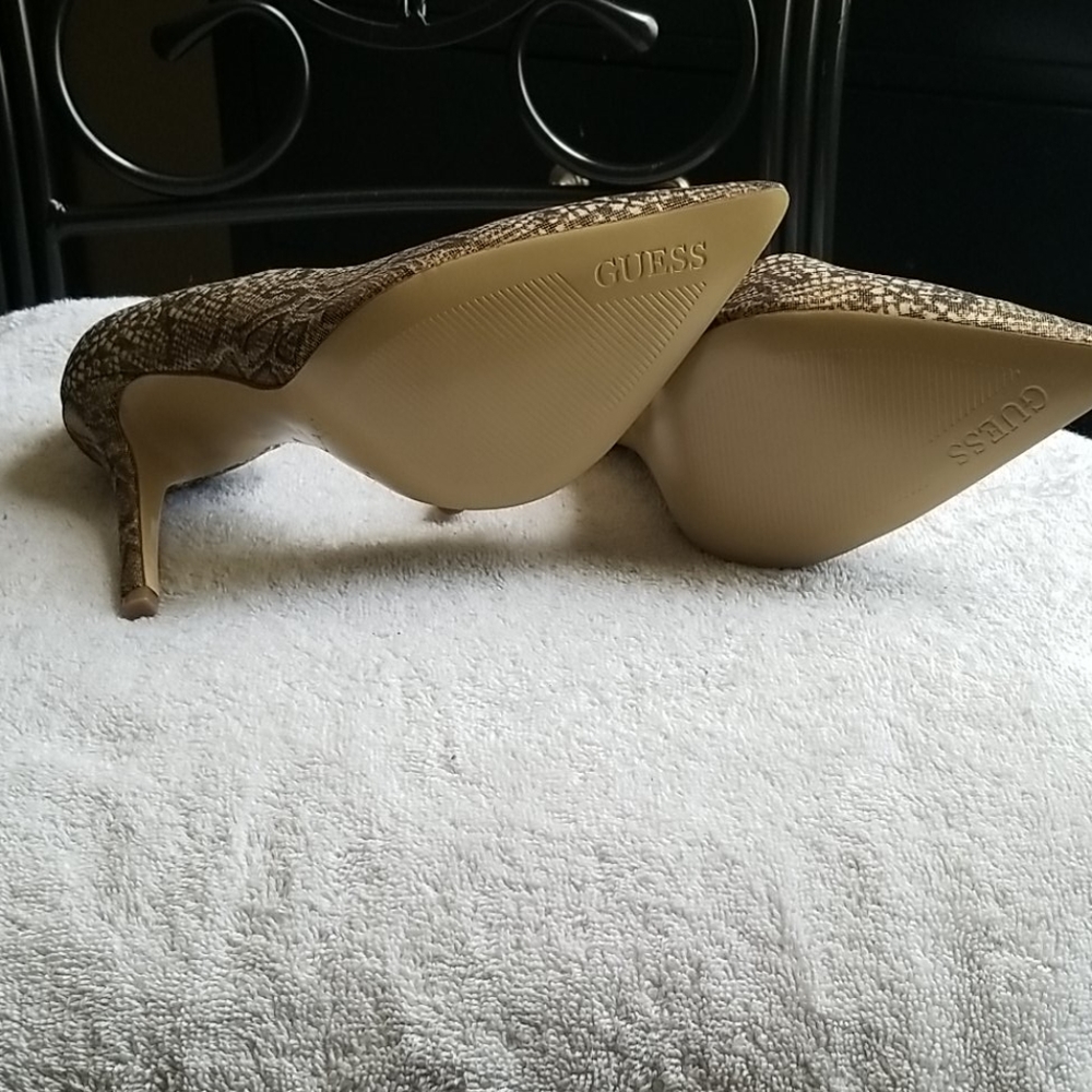 Guess gold heels - Picture 5 of 6